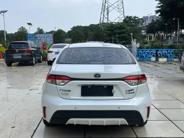 TOYOTA Lei Ling Dual engine 1.8H E-CVT sports version