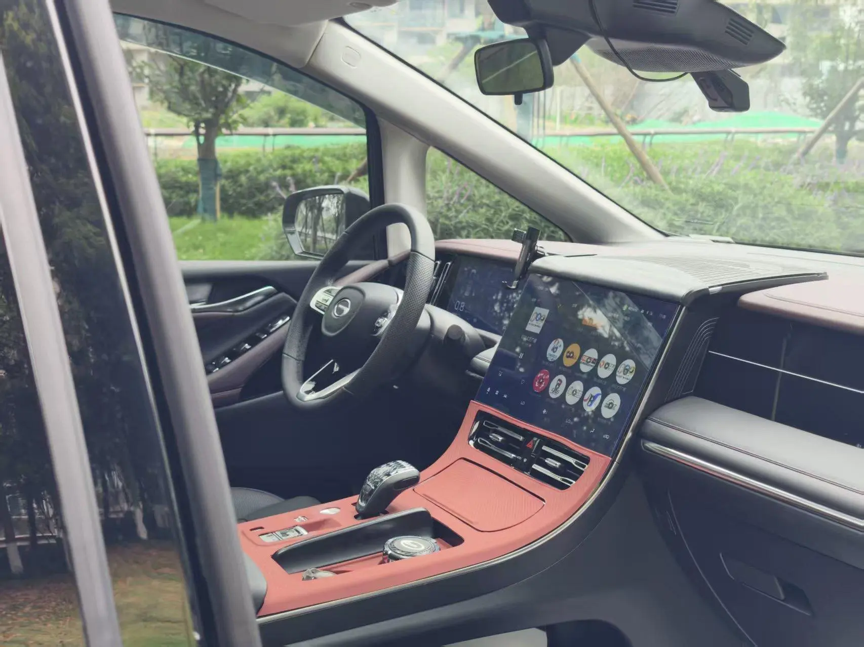 GAC Trumpchi M8 Master Series 2.0 TGDI Premium Edition