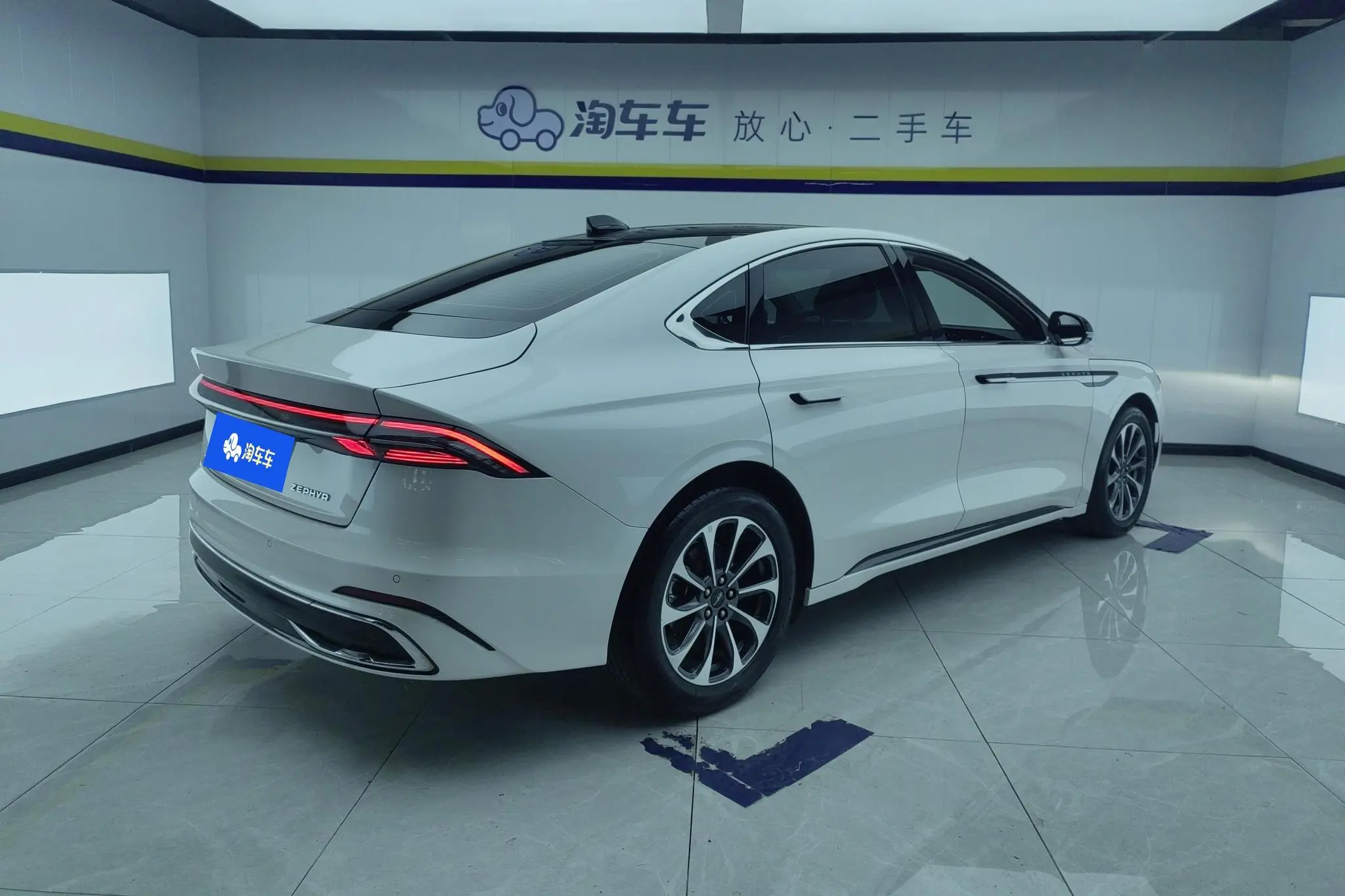 Lincoln Lincoln Z Facelift i Enjoy Exclusive Edition