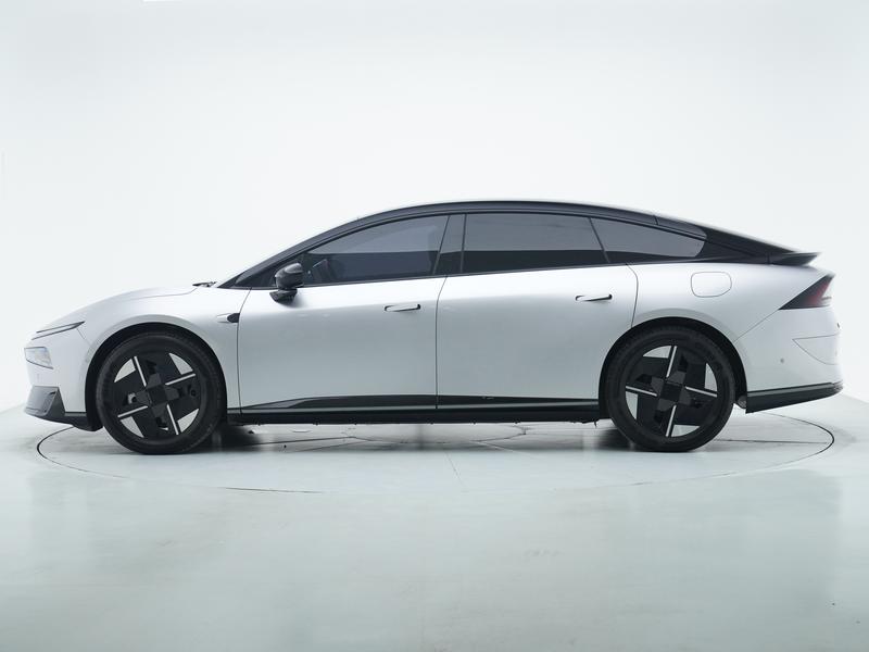 XPeng Xiaopeng P7+ 2026