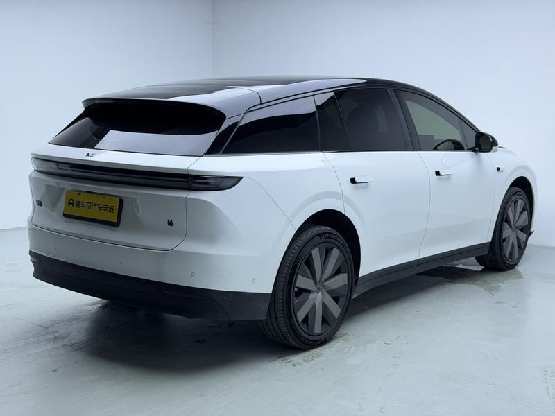 Li Auto Ideal i6 2025