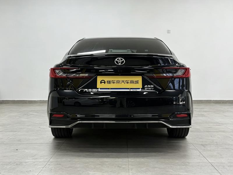 Toyota Camry 2024