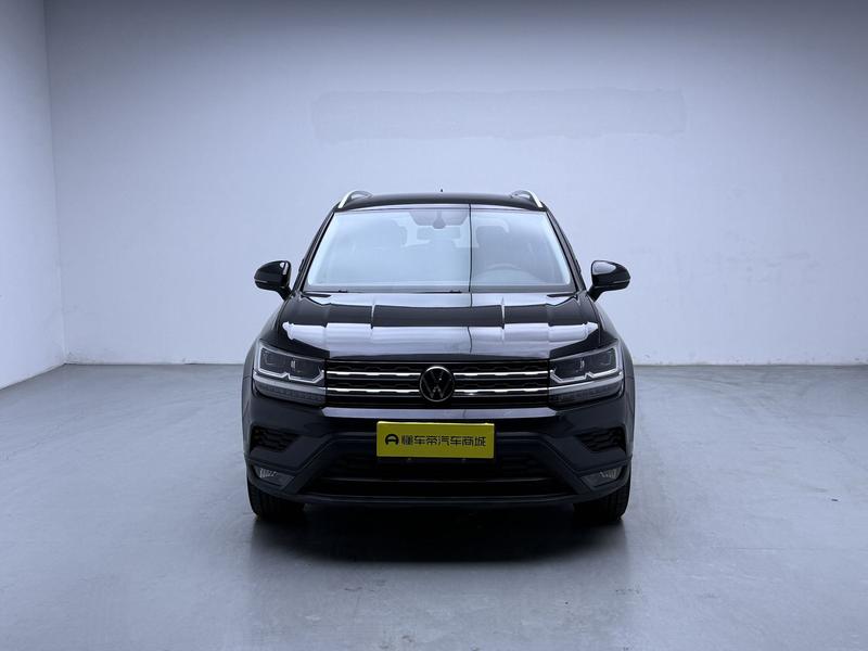 Volkswagen Tharu 2020