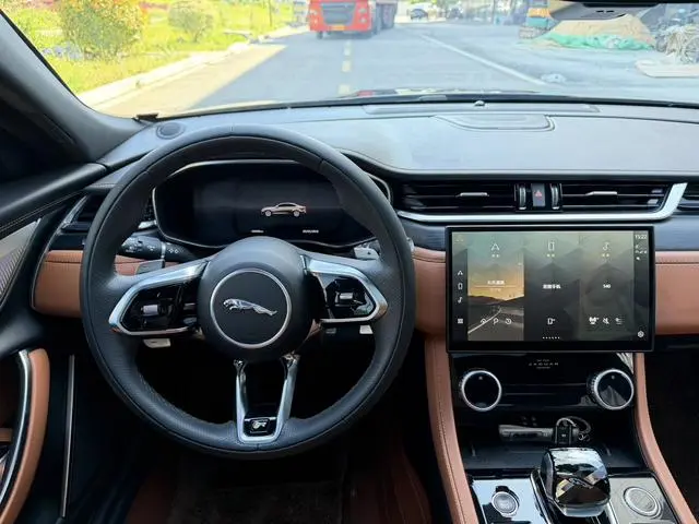 Jaguar Jaguar XFL 2.0T P250 two-wheel drive elite sports edition