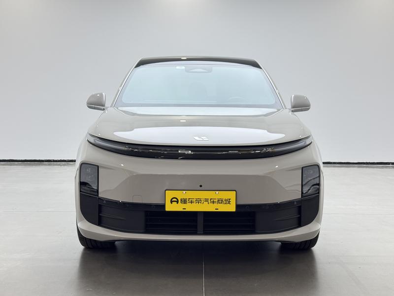 Li Auto Ideal L6 2024