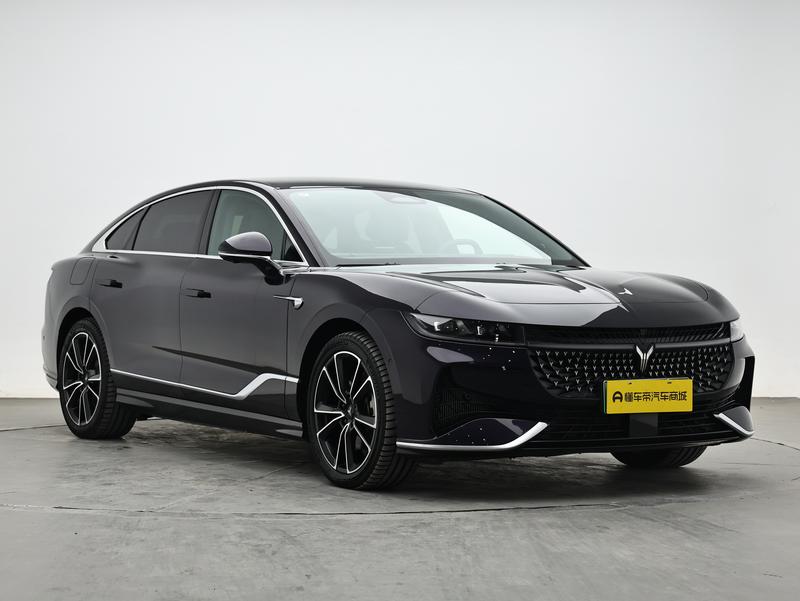 Voyah Lantu Chasing Light PHEV 2024