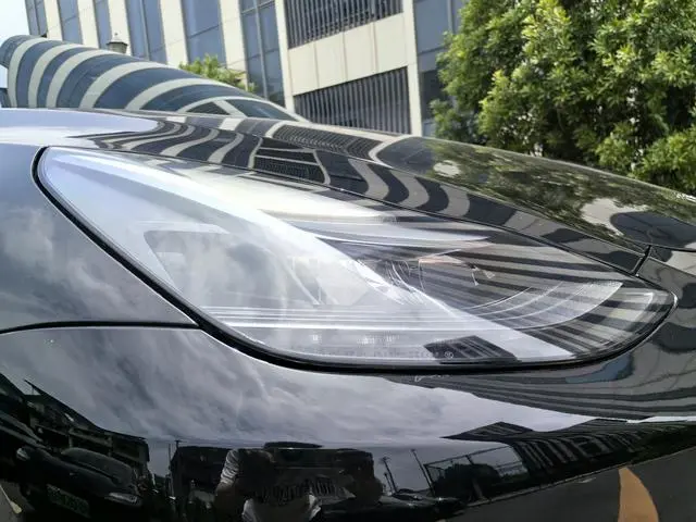 Tesla Model Y Rear-wheel drive version