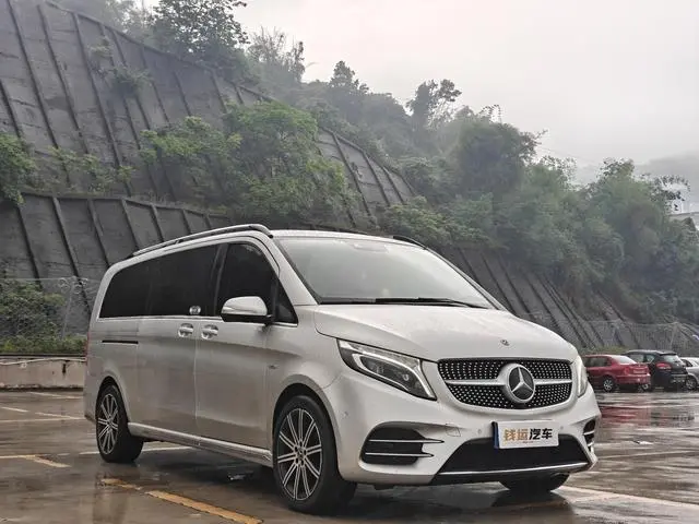 Mercedes-Benz Mercedes-Benz V-class V 260 L Long wheelbase Deluxe Edition