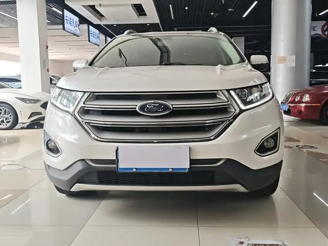 Ford Sharp World EcoBoost 245 two-wheel drive Hao Rui type 7-seater country V
