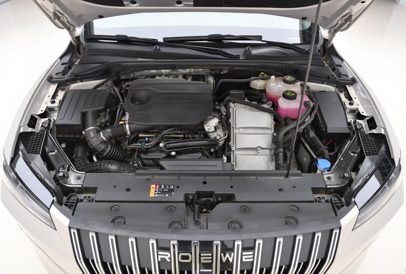 Roewe Roewe M7 DMH 2025
