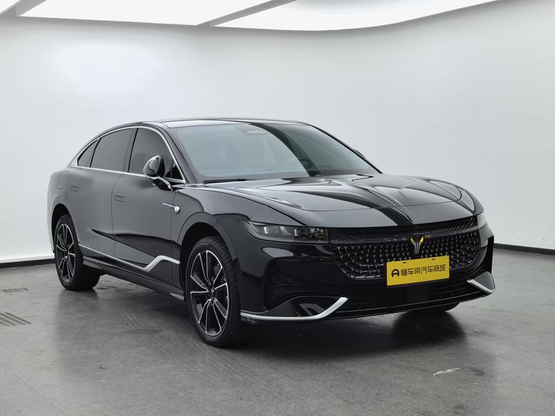Voyah Lantu Chasing Light PHEV 2024