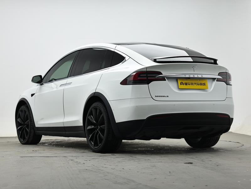 Tesla Model X 2016
