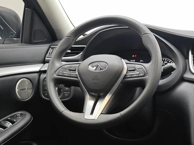 Infiniti Infiniti QX50 2.0T two-wheel drive fashion version