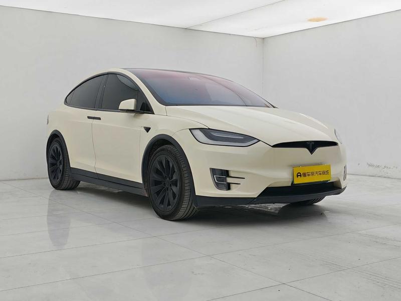 Tesla Model X 2017