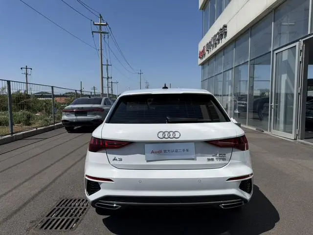 Audi Audi A3 Sportback 35 TFSI Aggressive Sports Type