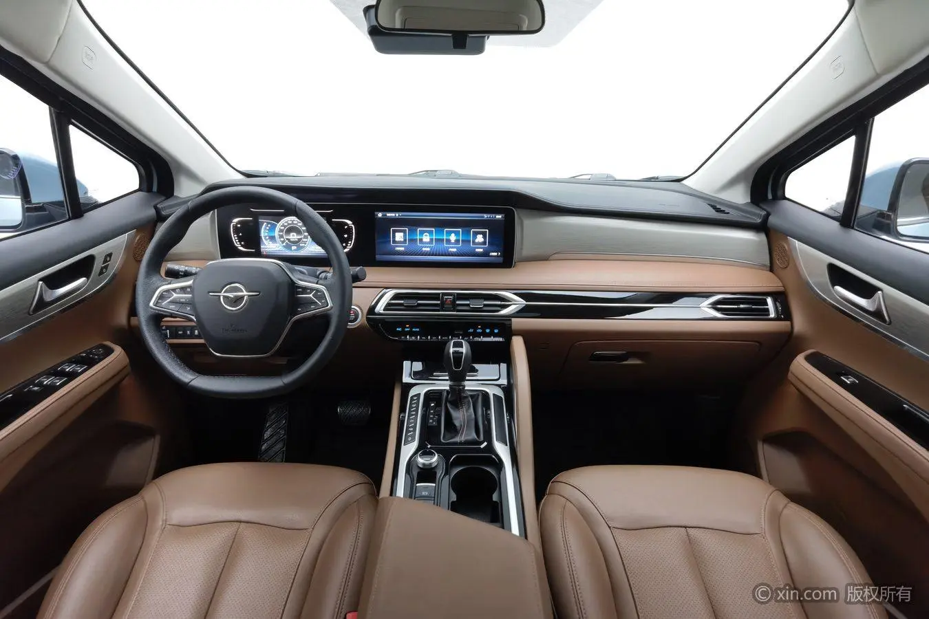 Haima Seahorse 7X 1.6TGDI automatic luxury 6-seater