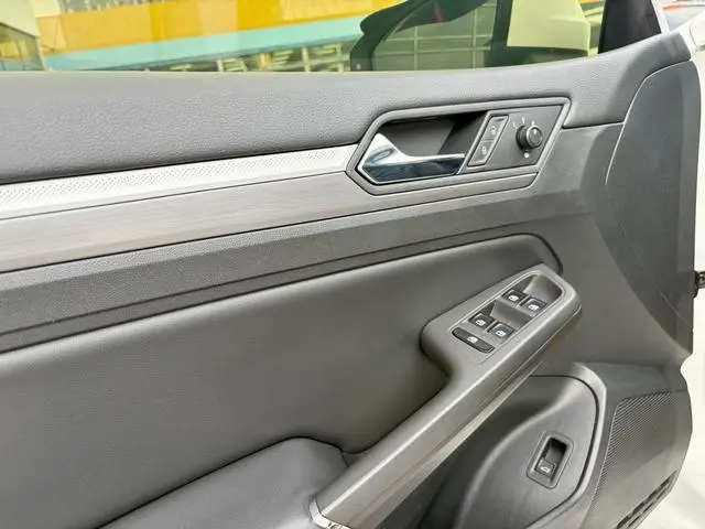 Volkswagen Lingdu 280TSI DSG Comfort Edition