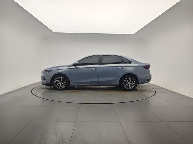 Geely Emgrand 2023