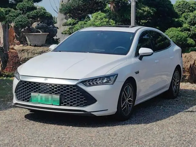 BYD Qin PLUS DM DM-i 55KM flagship type