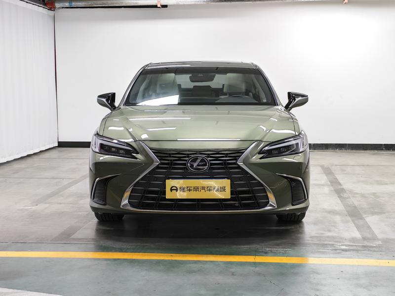 Lexus Lexus ES 2025