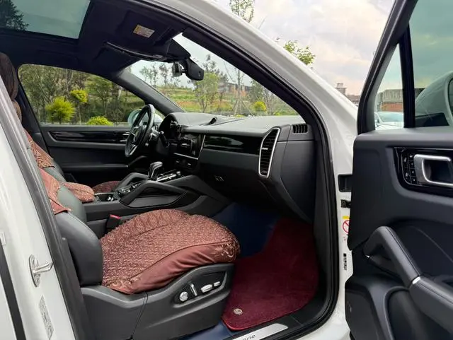 Porsche Cayenne E-Hybrid Cayenne E-Hybrid 2.0T