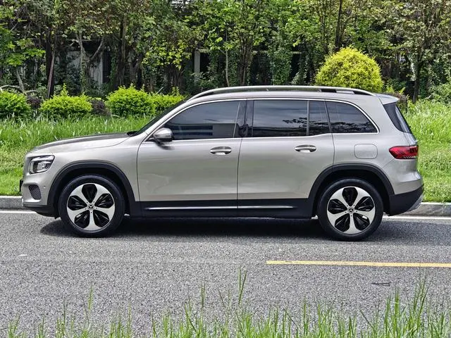 Mercedes-Benz Mercedes-Benz GLB GLB 200 fashion type