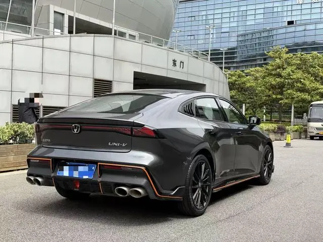 Changan Changan UNI-V 1.5T Sports version