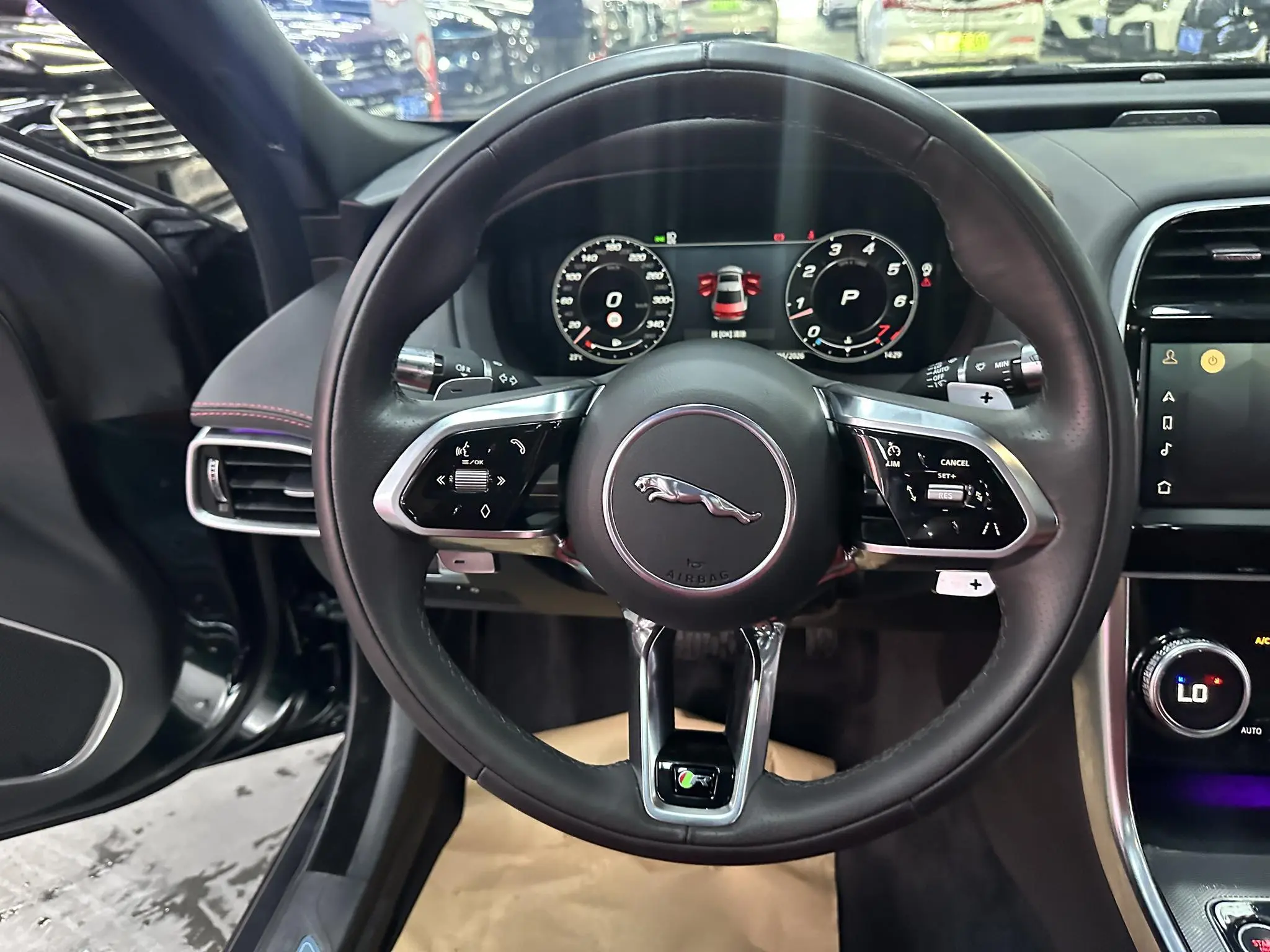 Jaguar Jaguar XEL 2.0T 250PS R-DYNAMIC S Enterprising Sports Edition