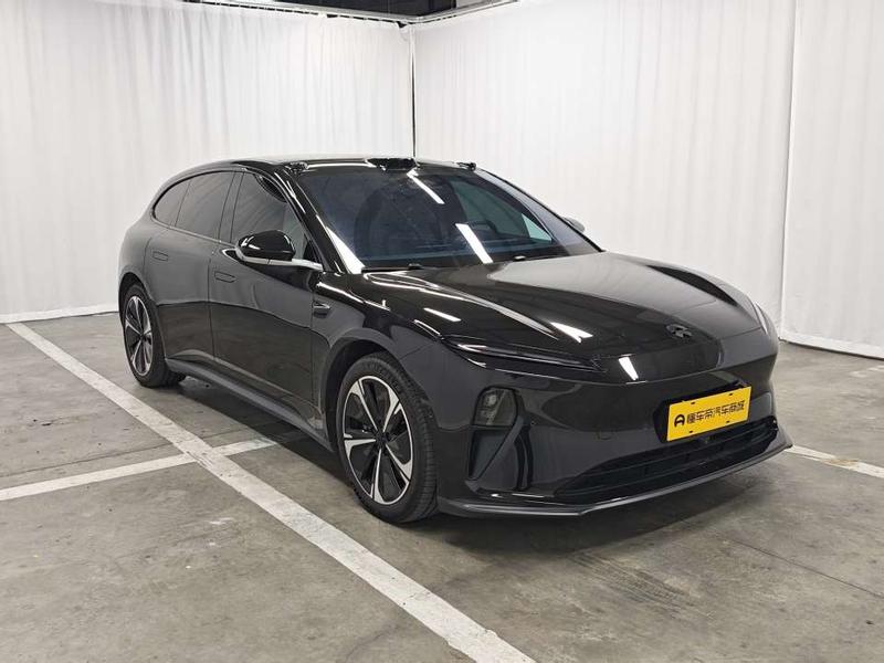 NIO NIO ET5 Touring 2024