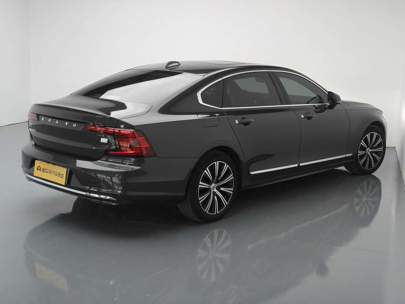 Volvo Volvo S90 PHEV 2022
