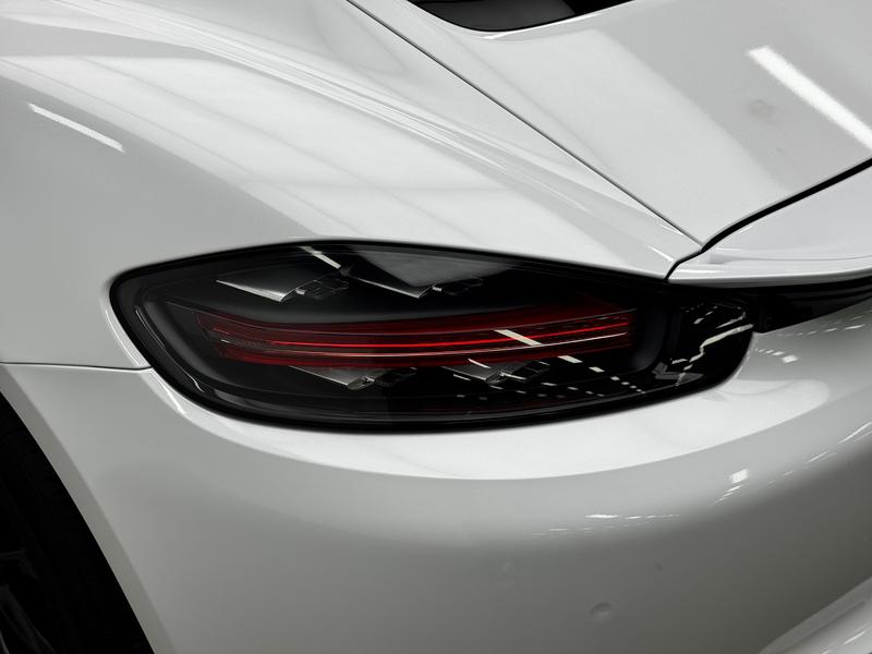 Porsche Porsche 718 2016