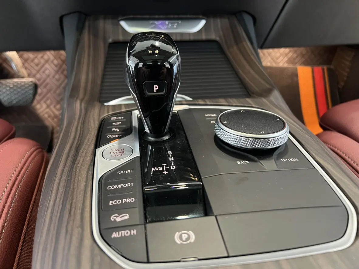 BMW BMW X3 The second facelift xDrive30i leading M Yao Ye suit