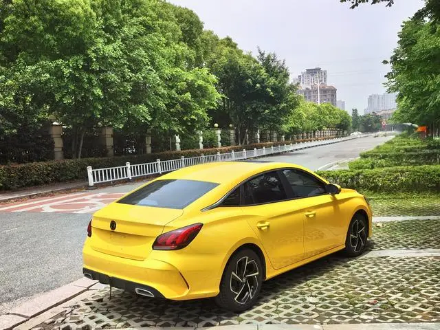 MG MG5 300TGI DCT Green Luxury Trend Edition