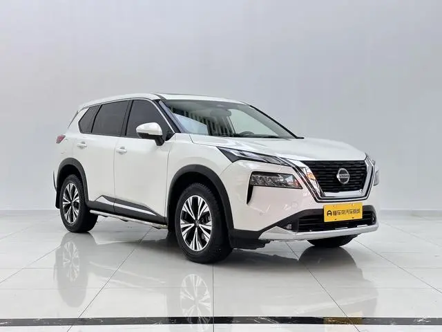 Nissan Qijun VC-Turbo 300 CVT 4WD Deluxe Edition