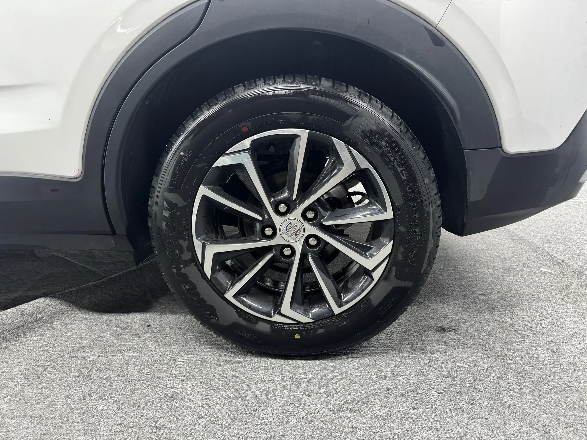Buick Angkola Plus 1.5T Smart Fun Edition