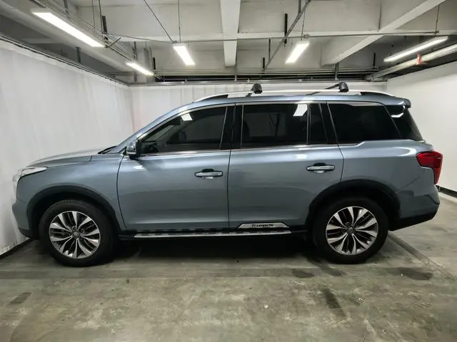GAC Trumpchi GS8 320T four-wheel drive luxury Zhilian Edition 7-seater
