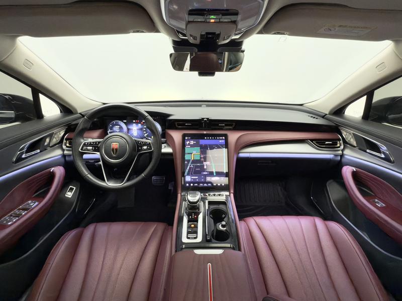 Hongqi Red Flag H5 2024
