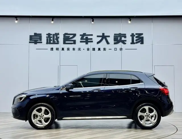 Mercedes-Benz Mercedes-Benz GLA GLA 200 dynamic type