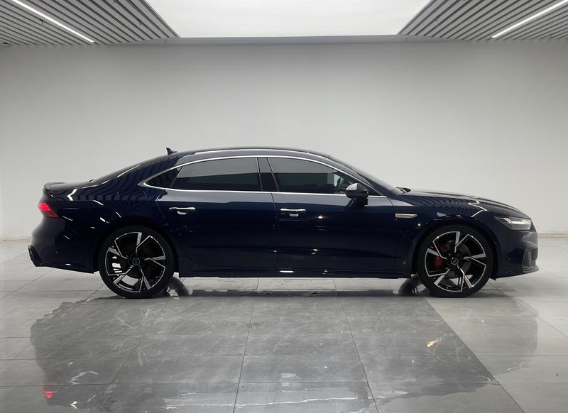 Audi Audi A7L 2022