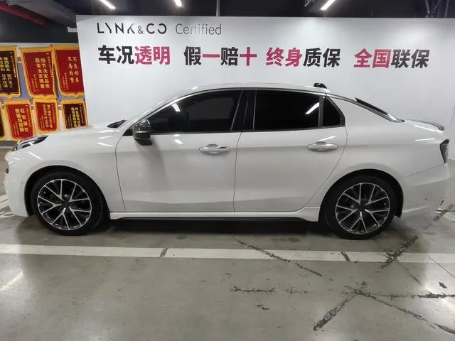 LYNK & CO Lynk 03 1.5TD DCT Jin Pro Version