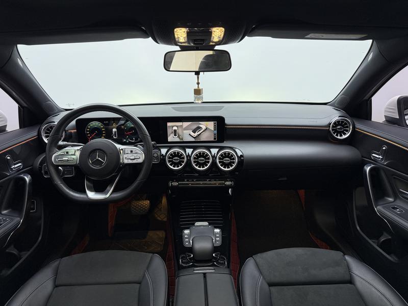 Mercedes-Benz Mercedes Benz A-Class 2021