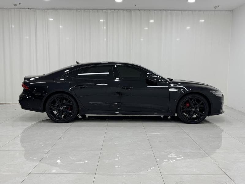 Audi Audi A7L 2024