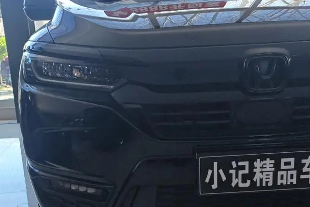 Honda Hao Ying 240TURBO CVT two-wheel drive Premium Edition
