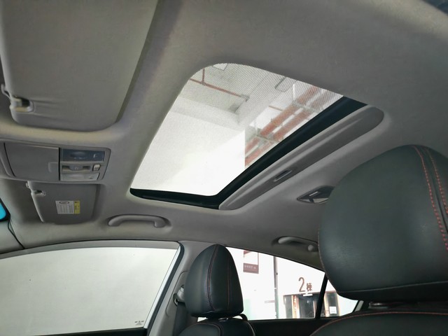 Kia Kia K3 2015
