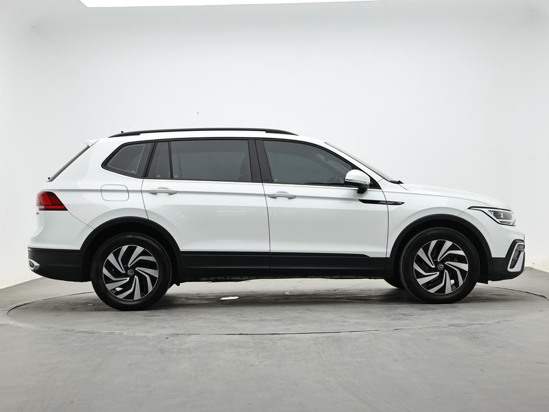 Volkswagen Tiguan L 2023