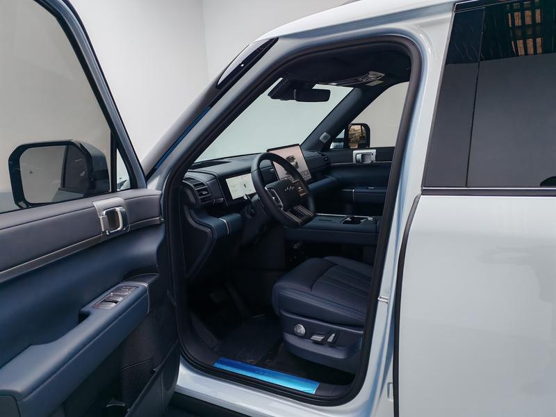 Fangchengbao Titanium 7 PHEV 2025