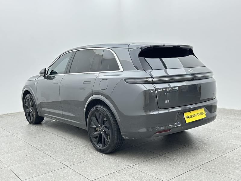 Li Auto Ideal L7 2023