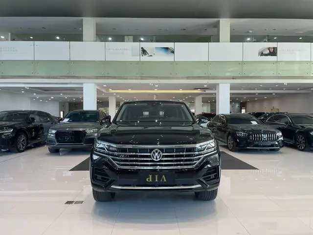 Volkswagen Touareg 3.0 TSI Sharp Edition