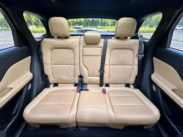 Lincoln Adventurer 2.0T two-wheel drive Zunya edition