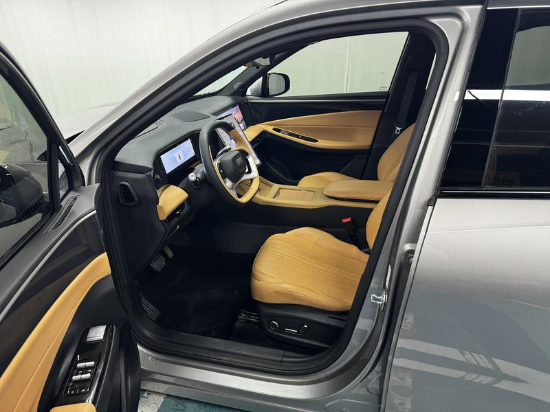 Geely Galaxy Galaxy L7 2024